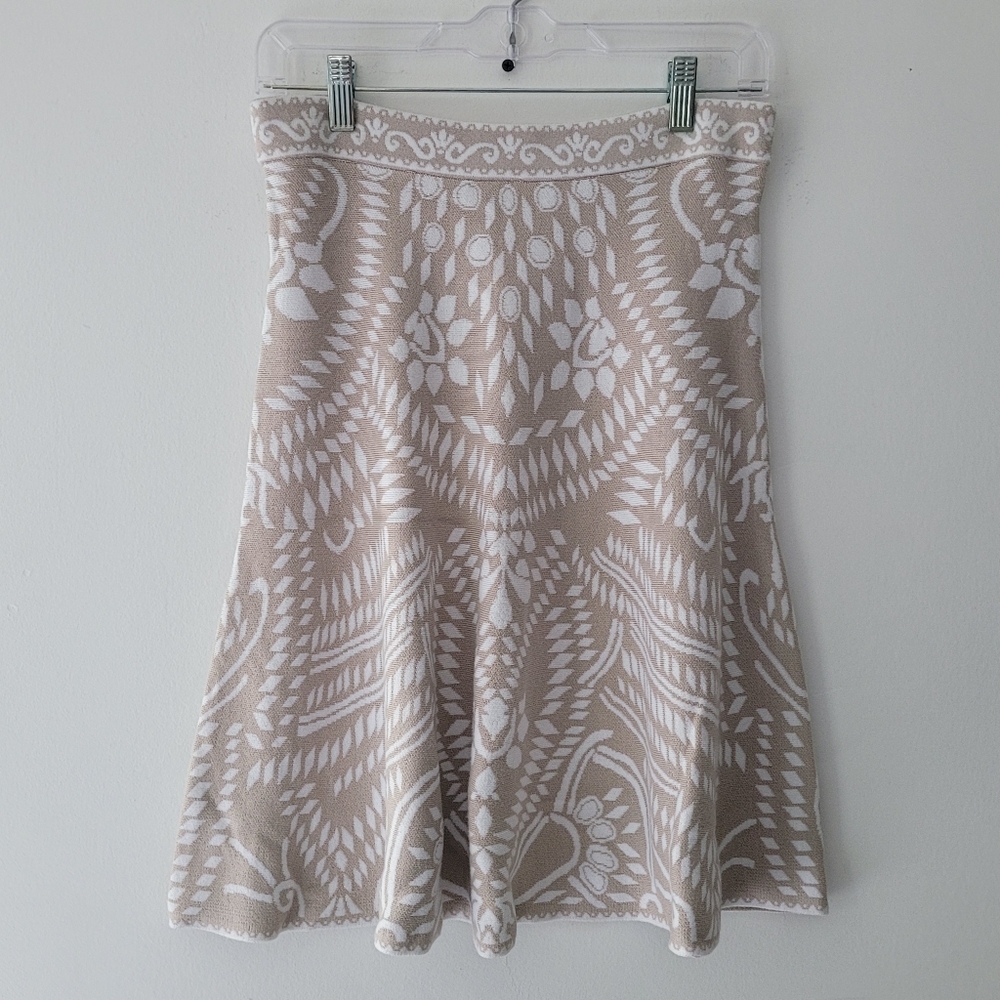 Express skirt size medium NWT